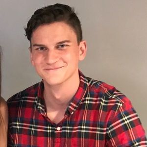 Meet your Posher, Eli